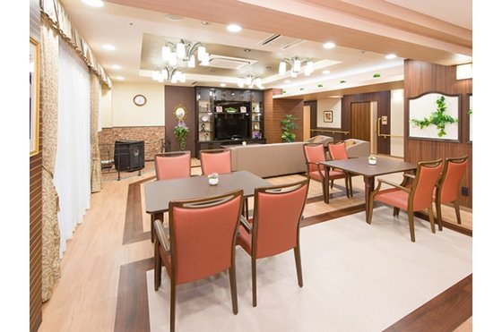 ＳＯＭＰＯケアラヴィーレ南堀江