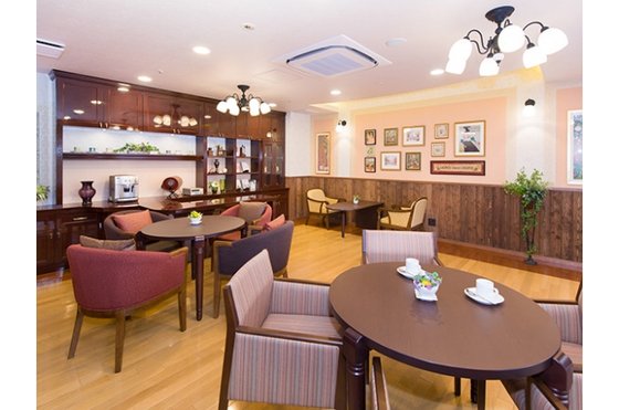 ＳＯＭＰＯケアラヴィーレ南堀江