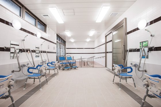 ＳＯＭＰＯケアラヴィーレ湘南鷹取