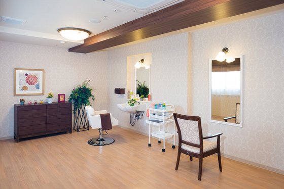 ＳＯＭＰＯケアラヴィーレ羽田