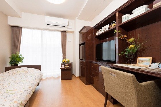 ＳＯＭＰＯケアラヴィーレ羽田