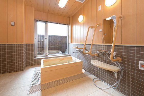 ＳＯＭＰＯケアラヴィーレ八潮