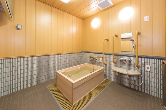 ＳＯＭＰＯケアラヴィーレ西宮