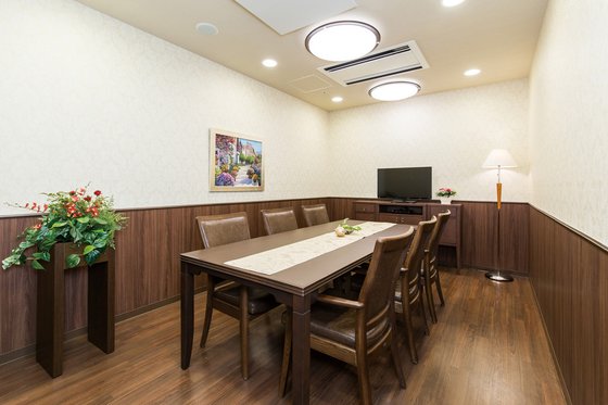 ＳＯＭＰＯケアラヴィーレ西宮