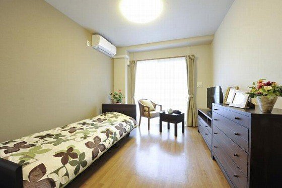 ＳＯＭＰＯケアラヴィーレ上福岡