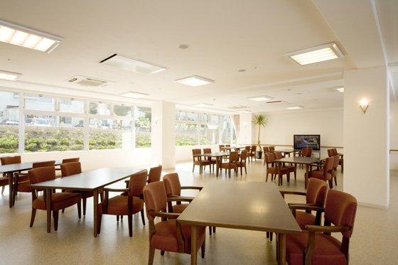 ＳＯＭＰＯケアラヴィーレ白石南郷