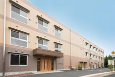 ＳＯＭＰＯケアラヴィーレ綾瀬