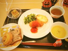 ～ハロウィンランチ～ 季節のイベント食(提供業者変更前)