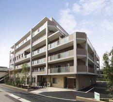 ＳＯＭＰＯケアラヴィーレ川崎