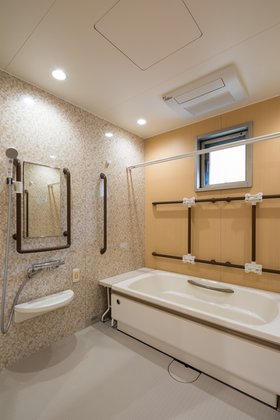 ＳＯＭＰＯケアラヴィーレグラン四谷