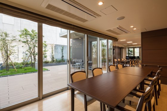 ＳＯＭＰＯケアラヴィーレグラン四谷