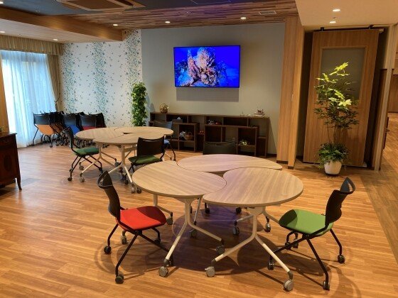 ＳＯＭＰＯケアラヴィーレレジデンス横浜本郷台