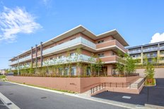 ＳＯＭＰＯケアラヴィーレグラン夙川