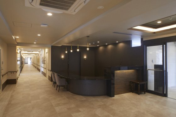 ＳＯＭＰＯケアラヴィーレグラン夙川