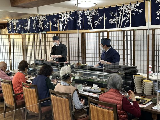 ＳＯＭＰＯケアラヴィーレグラン夙川