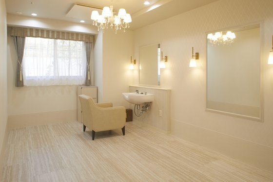 ＳＯＭＰＯケアラヴィーレグラン夙川