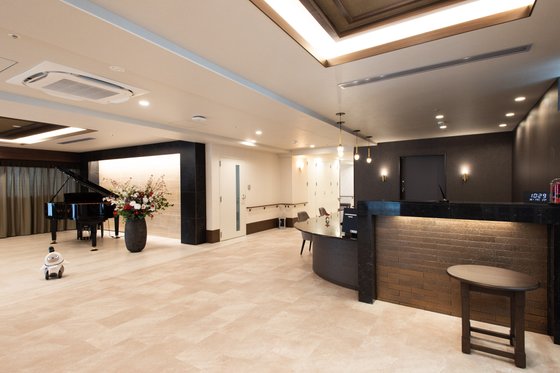 ＳＯＭＰＯケアラヴィーレグラン夙川