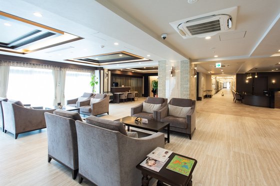 ＳＯＭＰＯケアラヴィーレグラン夙川