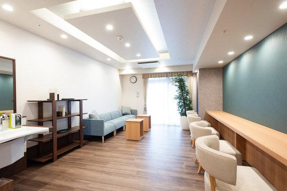 ＳＯＭＰＯケアラヴィーレグラン夙川