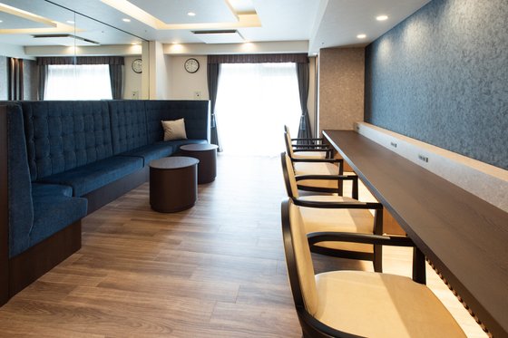 ＳＯＭＰＯケアラヴィーレグラン夙川