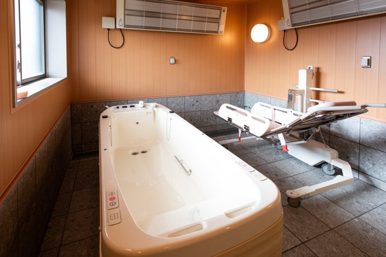 ＳＯＭＰＯケアラヴィーレグラン夙川