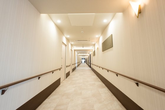 ＳＯＭＰＯケアラヴィーレグラン夙川