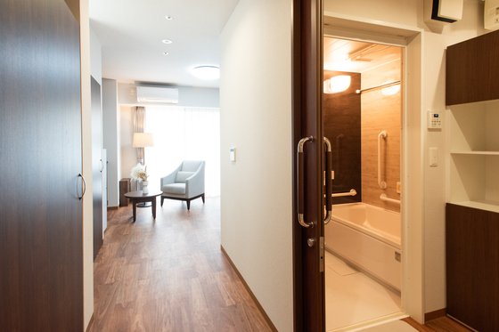 ＳＯＭＰＯケアラヴィーレグラン夙川