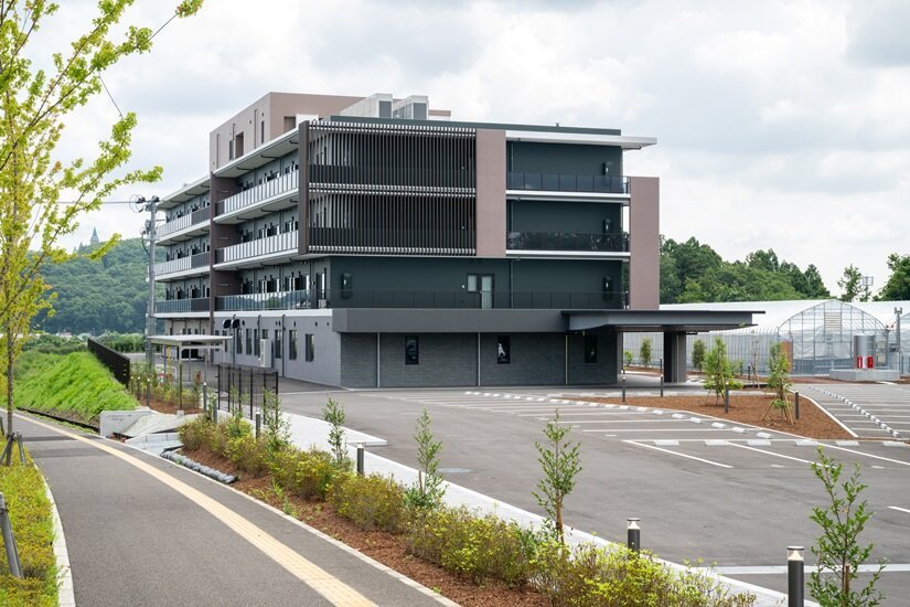 ＳＯＭＰＯケアラヴィーレ泉パークタウン朝日