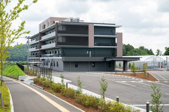 ＳＯＭＰＯケアラヴィーレ泉パークタウン朝日