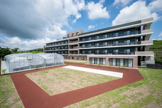 ＳＯＭＰＯケアラヴィーレ泉パークタウン朝日