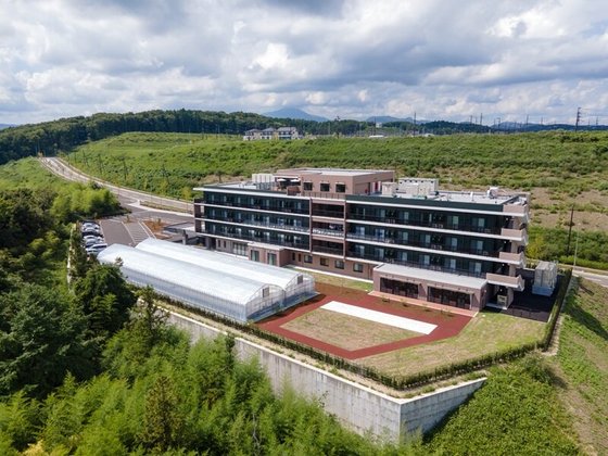 ＳＯＭＰＯケアラヴィーレ泉パークタウン朝日