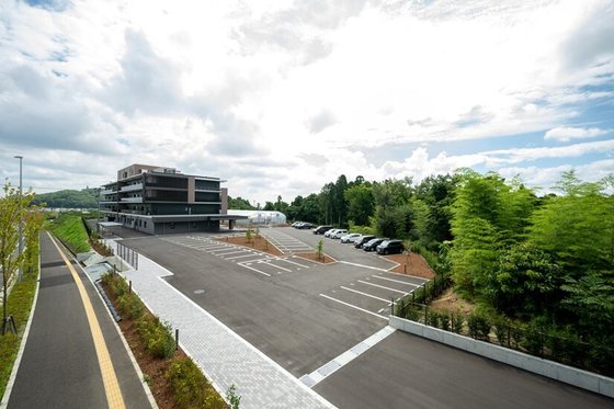 ＳＯＭＰＯケアラヴィーレ泉パークタウン朝日