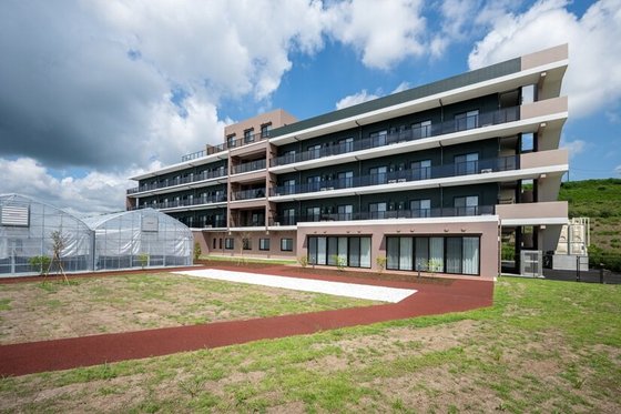 ＳＯＭＰＯケアラヴィーレ泉パークタウン朝日