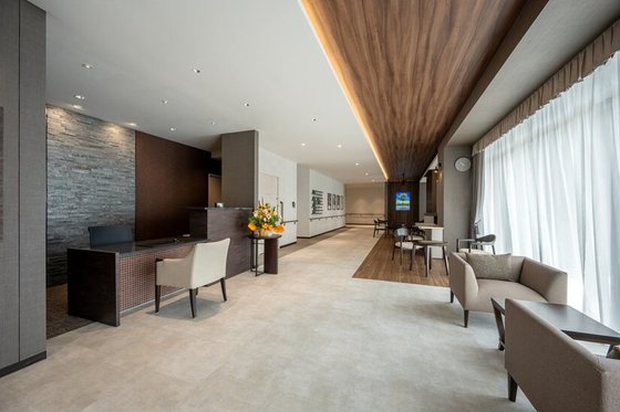 ＳＯＭＰＯケアラヴィーレ泉パークタウン朝日