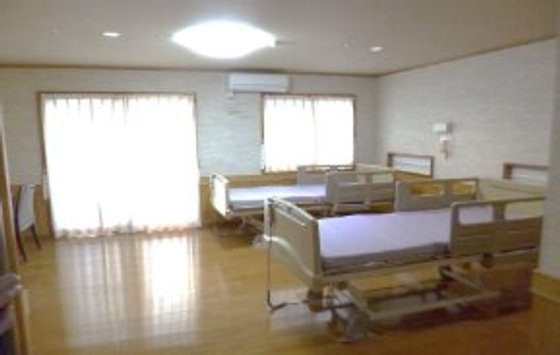 有料老人ホーム 百々花