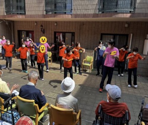 有料老人ホーム 百々花