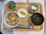 お食事