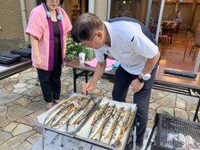 秋刀魚の炭火焼きをご提供