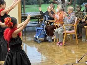 養護老人ホーム 楢の里