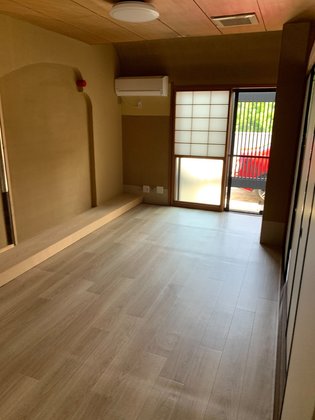 高齢者シェアハウス えいじんぐぷれいす