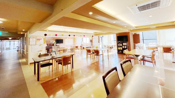 住宅型有料老人ホーム らくらす浅野