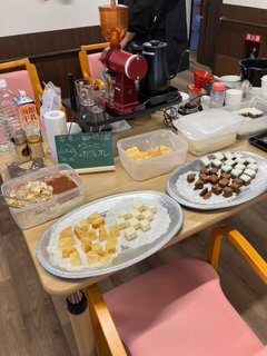 敬老会(ケーキバイキング)