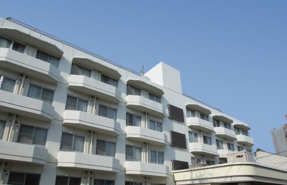 めぐらす内山