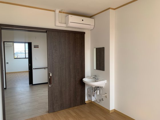 ラシカルつつむ 港大西