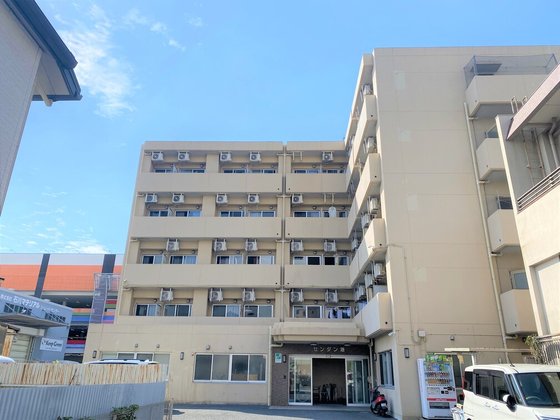 センダン港