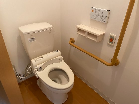 アイシア八田