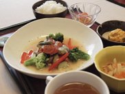 食べる楽しみが生まれる、100人100食のセレクトランチ