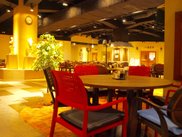 チャレンジ精神旺盛なシニアが集まる、日本初のコミュニティ施設