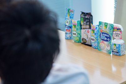 介護用と感じさせない消臭剤 エステー担当者が語る介護のニオイ問題と エールズ ブランドの思い Tayorini By Lifull介護