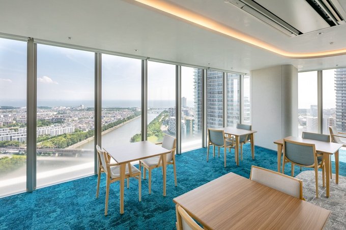 スカイビューラウンジ